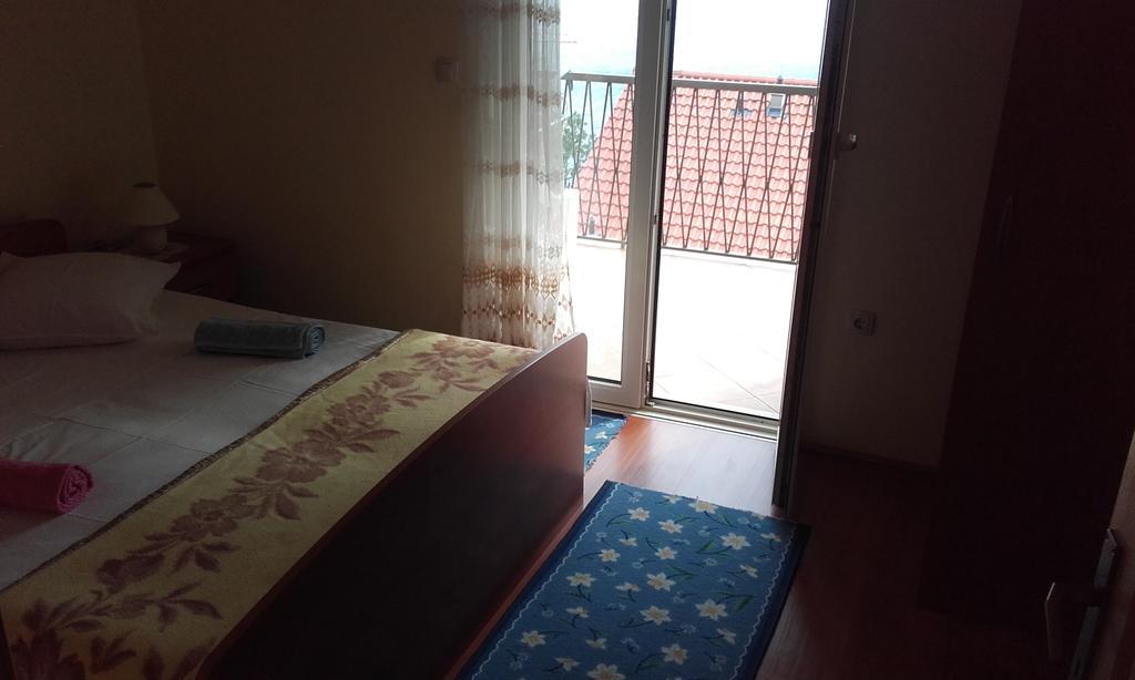 Apartments Ivka Omiš Kültér fotó