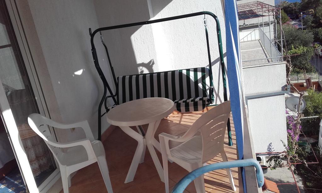 Apartments Ivka Omiš Kültér fotó