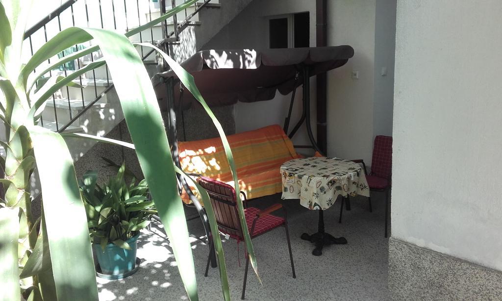 Apartments Ivka Omiš Kültér fotó