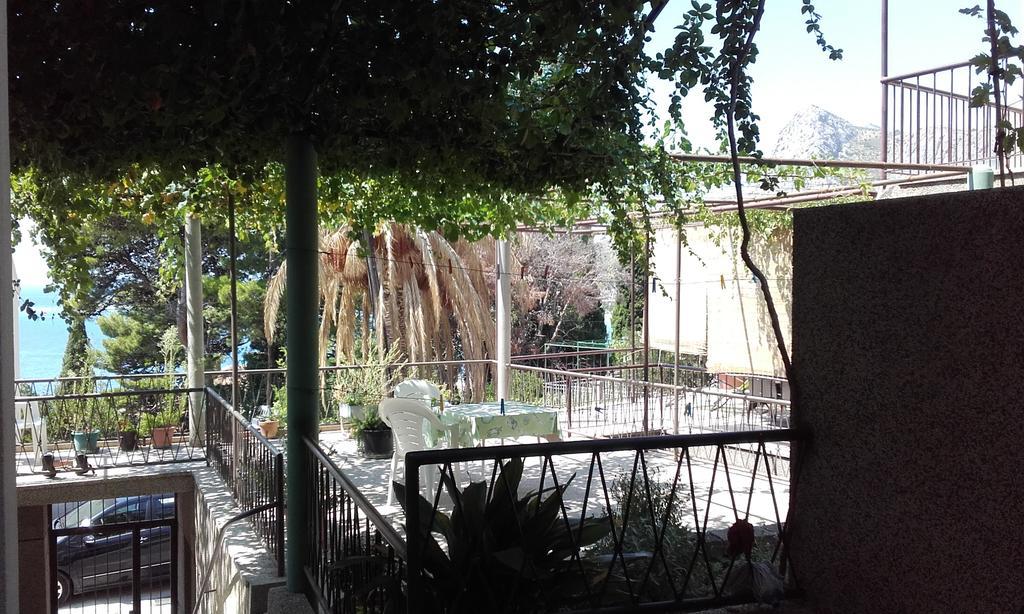 Apartments Ivka Omiš Kültér fotó